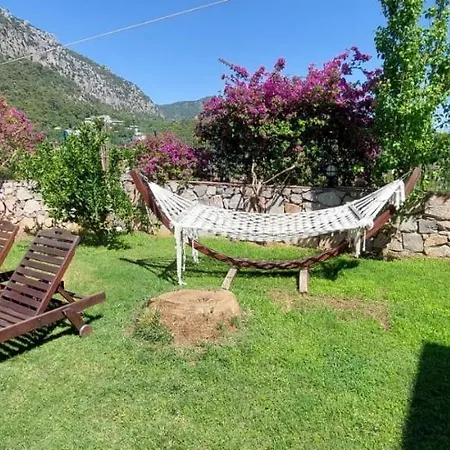 Gocek Dag Manzarali Doga Icinde Havuzlu * Fethiye