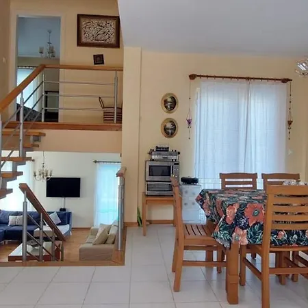 Gocek Dag Manzarali Doga Icinde Havuzlu